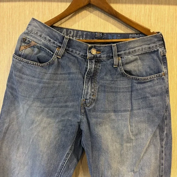Ariat Jeans Relaxed Bootcut 32/34 100% Cotton Like New Lightly Worn Condition - Picture 2 of 6